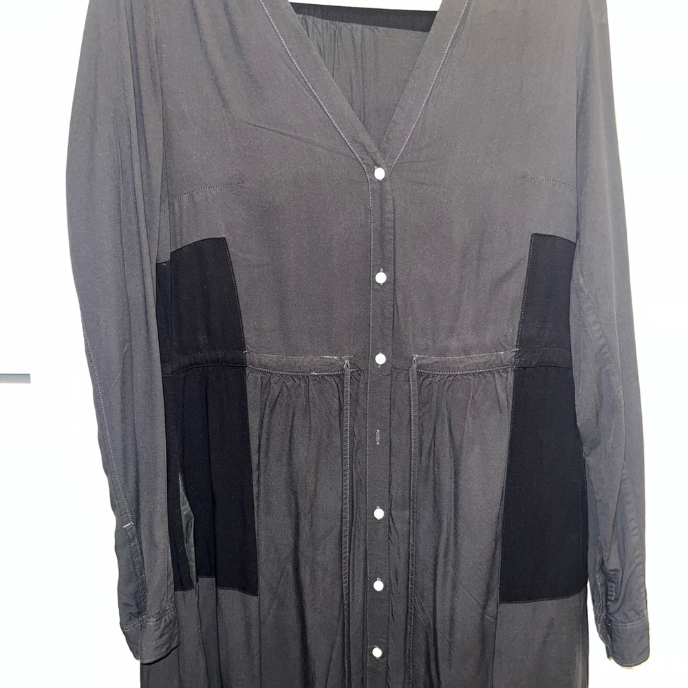 GAP Black and Gray Dress